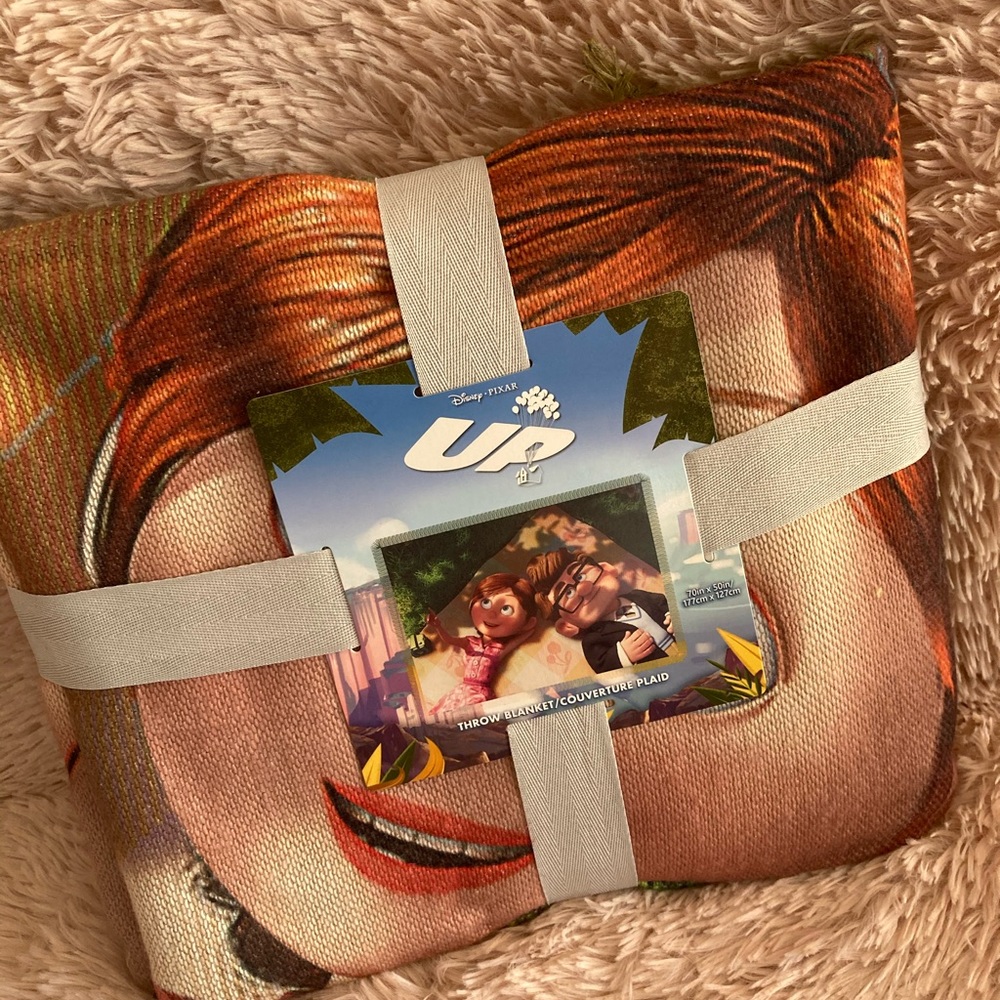 Disney Pixar Up Throw Blanket